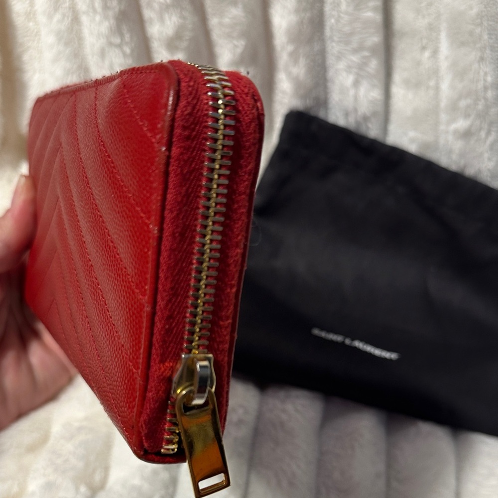 YSL Saint Laurent Cherry Red Quilted Wallet - Picture 4 of 10
